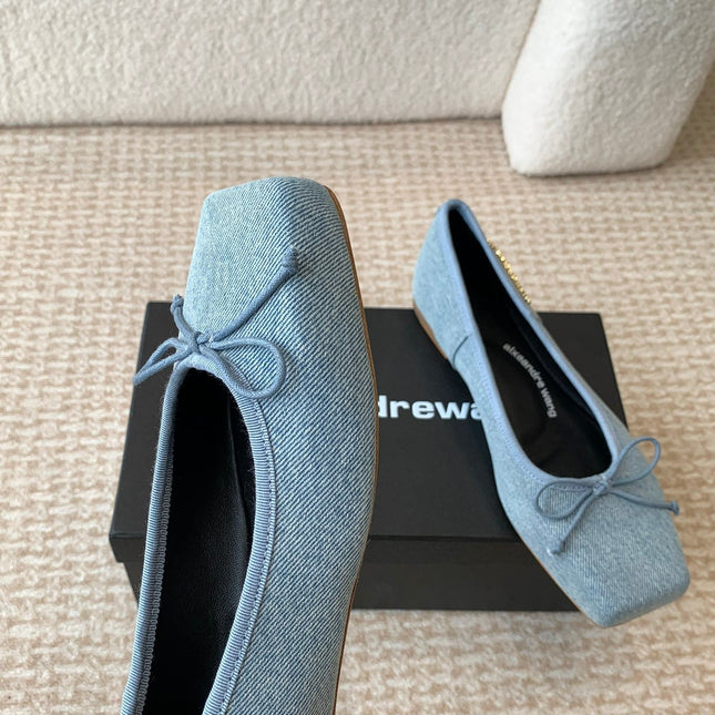 SQUARE-TOE BALLET FLAT IN LIGHT BLUE DENIM FABRIC WITH BOW