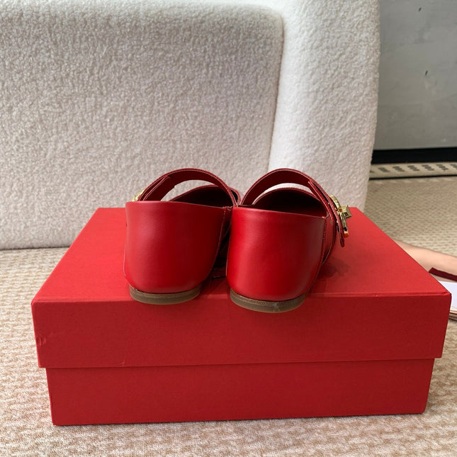 VLOGO LOCKER MARY-JANE BALLERINA IN CRIMSON RED CALFSKIN