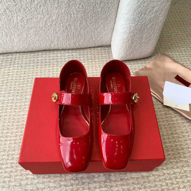 VLOGO LOCKER MARY-JANE BALLERINA IN CRIMSON RED CALFSKIN