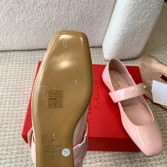VLOGO LOCKER MARY-JANE BALLERINA IN LIGHT PINK CALFSKIN