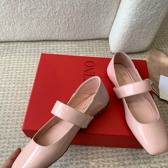 VLOGO LOCKER MARY-JANE BALLERINA IN LIGHT PINK CALFSKIN