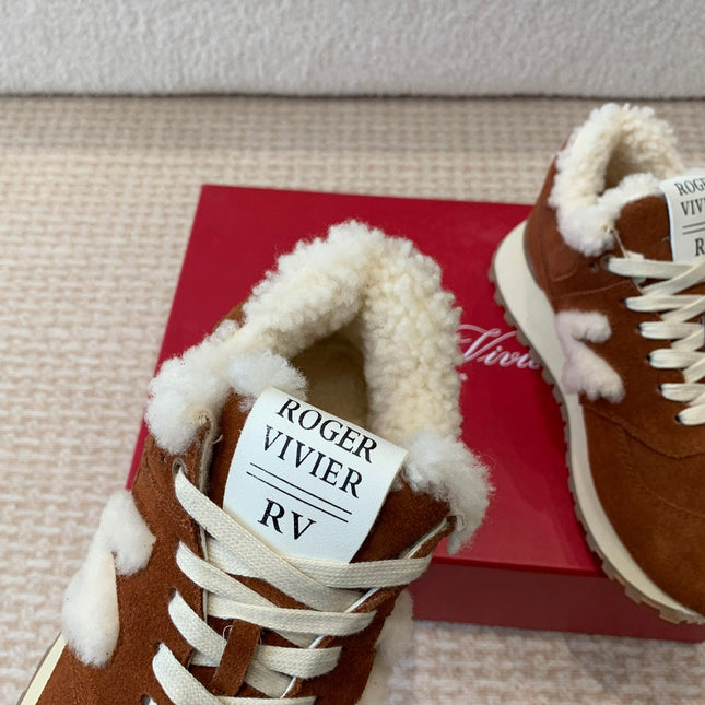 VIV' RUN SNEAKER IN BROWN SUEDE AND SHEARLING
