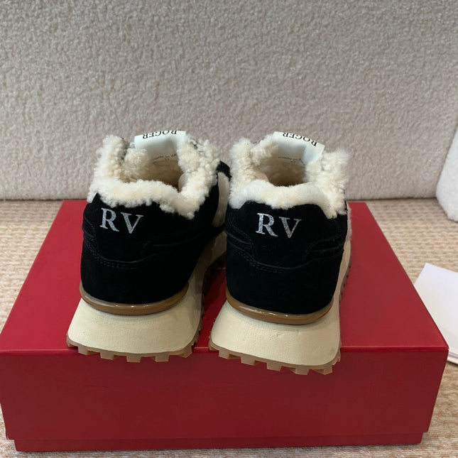 VIV' RUN SNEAKER IN BLACK SUEDE AND SHEARLING