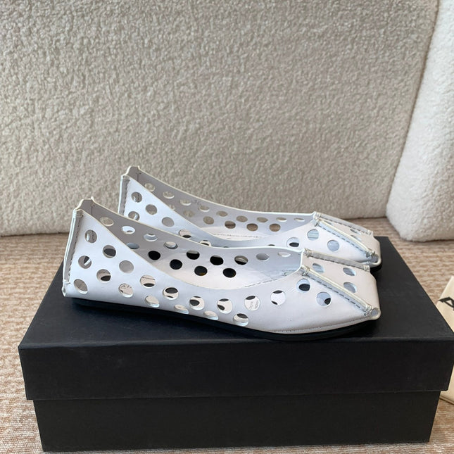 PERFO BALLET FLATS IN WHITE CALFSKIN