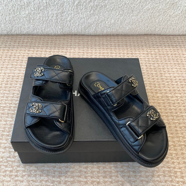 DAD SANDAL IN BLACK SHEEPSKIN MULE