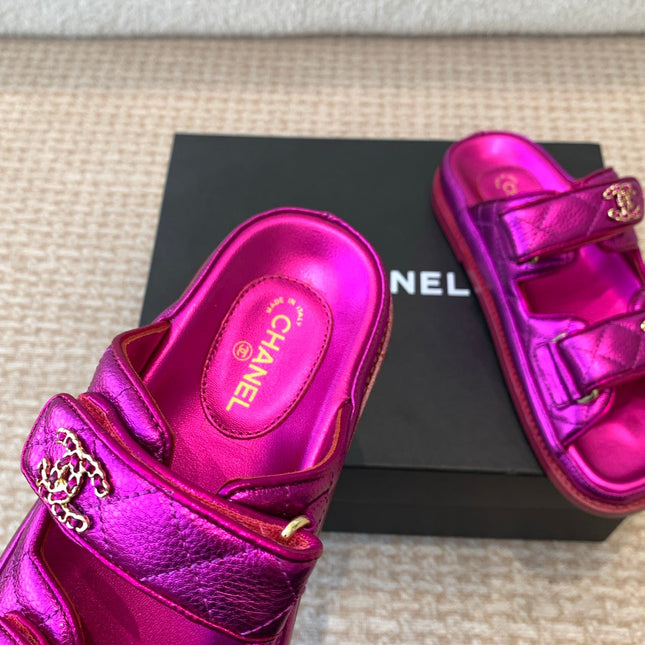 DAD SANDAL IN MAGENTA PURPLE SHEEPSKIN MULE