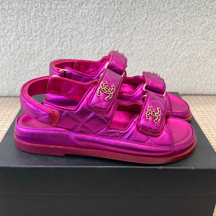 DAD SANDAL IN MAGENTA PURPLE SHEEPSKIN