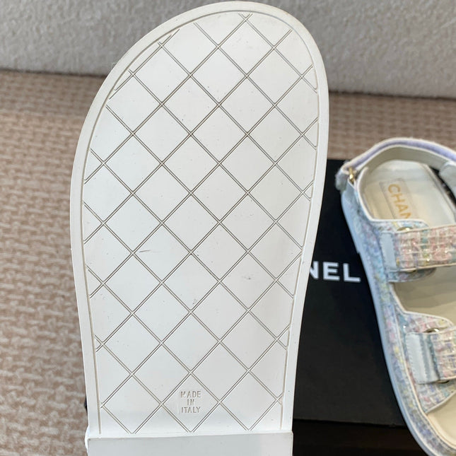 DAD SANDAL IN WHITE MIX COLORFUL FABRIC