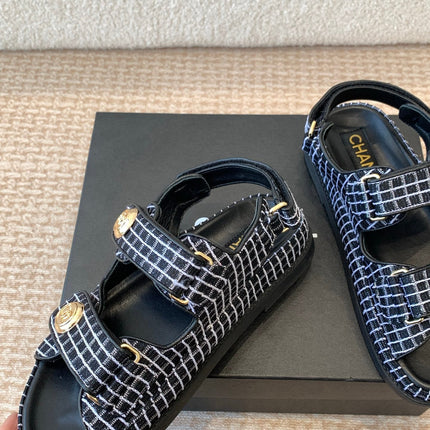 DAD SANDAL IN BLACK MIX WHITE DENIM FABRIC