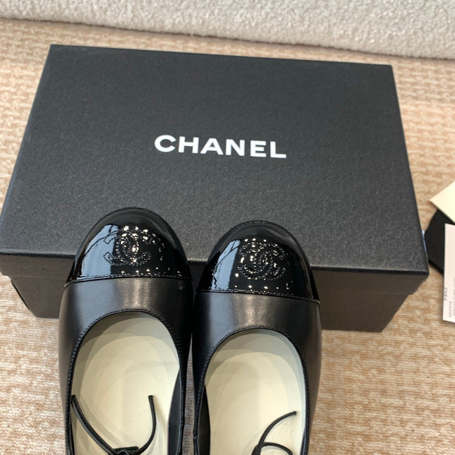 MARY JANE BALLERINA IN BLACK PATENT LAMBSKIN