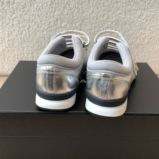 MARY JANE SNEAKERS IN SILVER LAMBSKIN