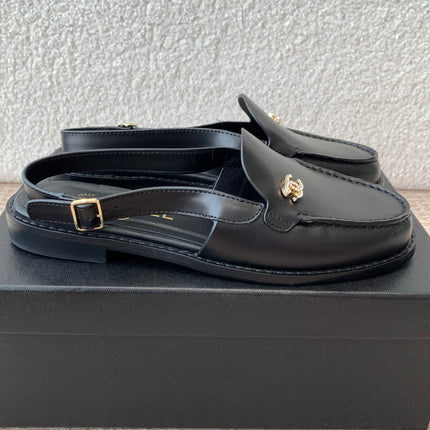 CC MOCCASIN SLINGBACK IN BLACK CALFSKIN