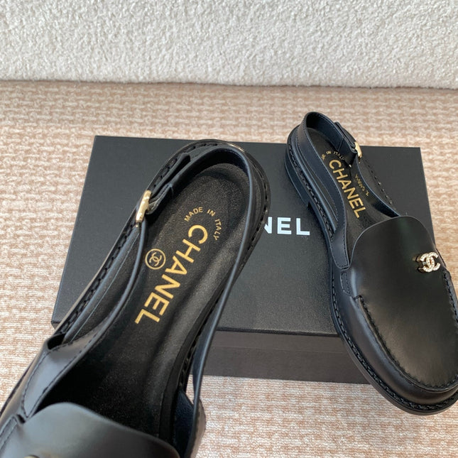 CC MOCCASIN SLINGBACK IN BLACK CALFSKIN