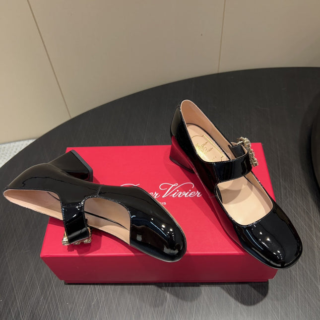 ROGER VIVIER 25S TRÈS VIVIER 50MM IN BLACK CALFSKIN WITH RHINESTONE BUCKLE