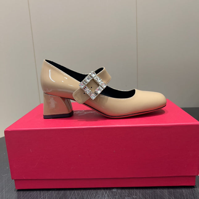 ROGER VIVIER 25S TRÈS VIVIER 50MM IN BEIGE CALFSKIN WITH RHINESTONE BUCKLE