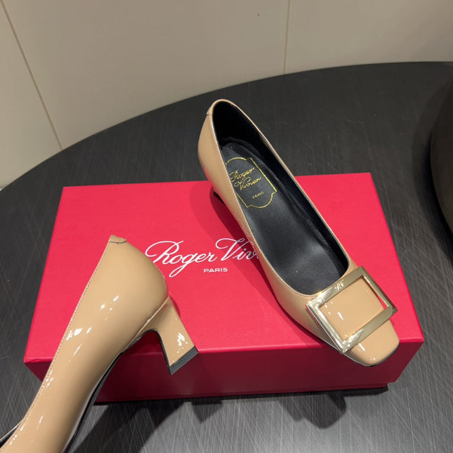 ROGER VIVIER 25S BELLE VIVIER PUMPS 45MM IN BEIGE CALFSKIN GOLD BUCKLE