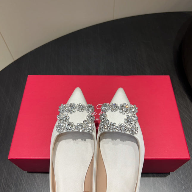 ROGER VIVIER 25S GRETE BALLET FLATS IN IVORY SILK WITH EMBELLISHED CRYSTALS