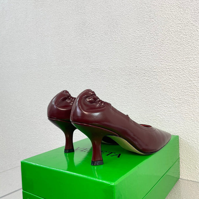 SHARP CHAIN PUMP 6 CM IN MAHOGANY RED CALFSKIN