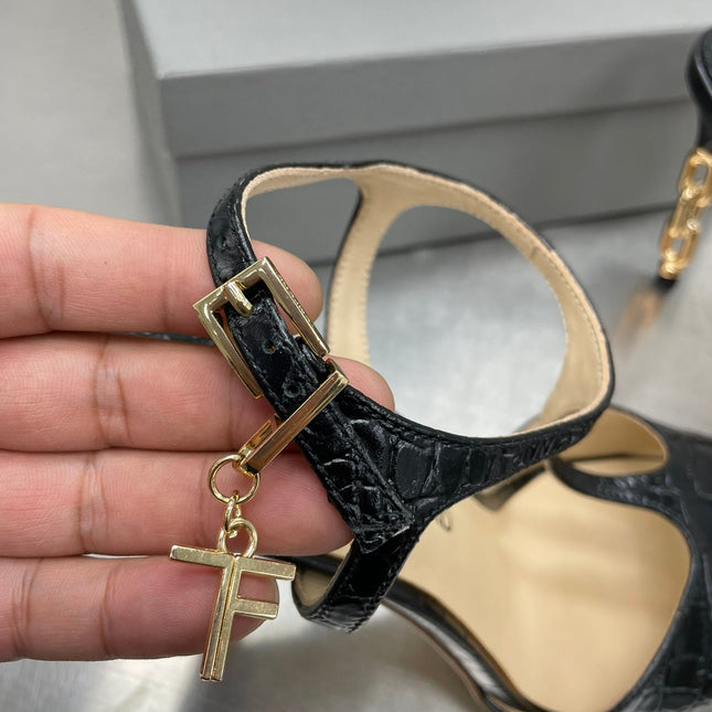 HIGH-HEELED T-STRAP SANDAL IN BLACK CALFSKIN