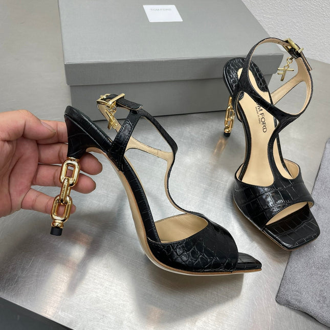 HIGH-HEELED T-STRAP SANDAL IN BLACK CALFSKIN