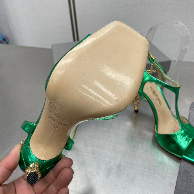 HIGH-HEELED T-STRAP SANDAL IN EMERALD GREEN CALFSKIN