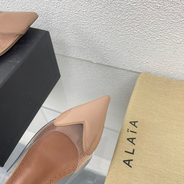 ALAIA LE COEUR FLAT SLINGBACKS IN BEIGE PATENT LAMBSKIN