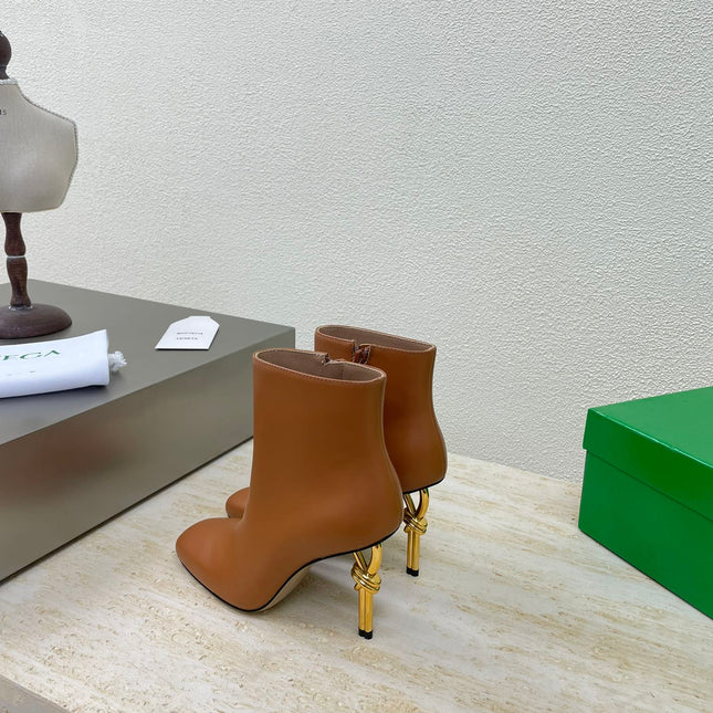 KNOT ANKLE BOOT IN BRONZE BROWN CALFSKIN WITH GOLD METAL HEEL 9 CM