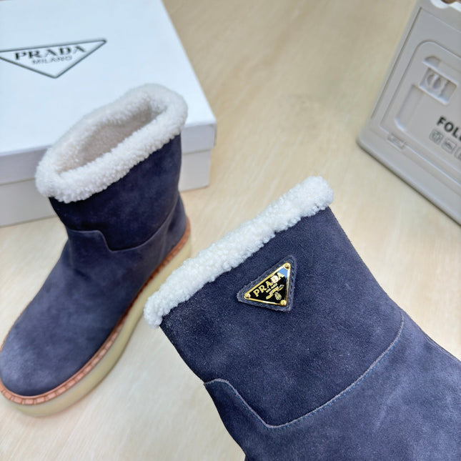 SUEDE BOOTS SLATE GRAY WITH SHEARLING LINING AND RUBBER FLATFORM SOLE