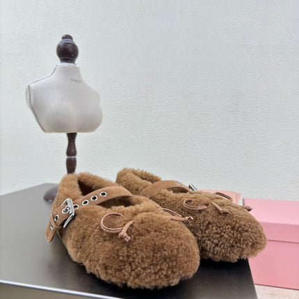 SHEARLING BALLET FLAT BROWN WITH SUEDE STRAP