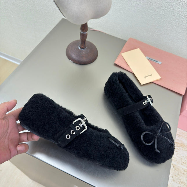 SHEARLING BALLET FLAT BLACK WITH SUEDE STRAP