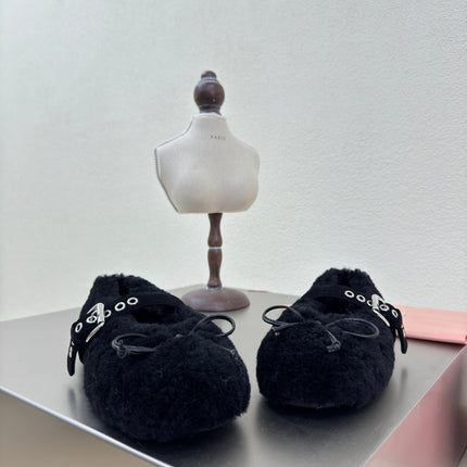 SHEARLING BALLET FLAT BLACK WITH SUEDE STRAP