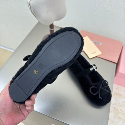 SHEARLING BALLET FLAT BLACK WITH SUEDE STRAP