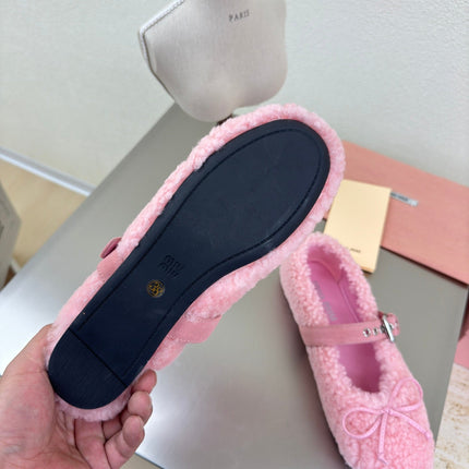 SHEARLING BALLET FLAT PINK WITH SUEDE STRAP