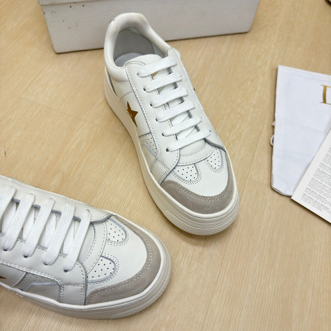 GOLD STAR PLATFORM SNEAKER IN WHITE CALFSKIN AND SUEDE