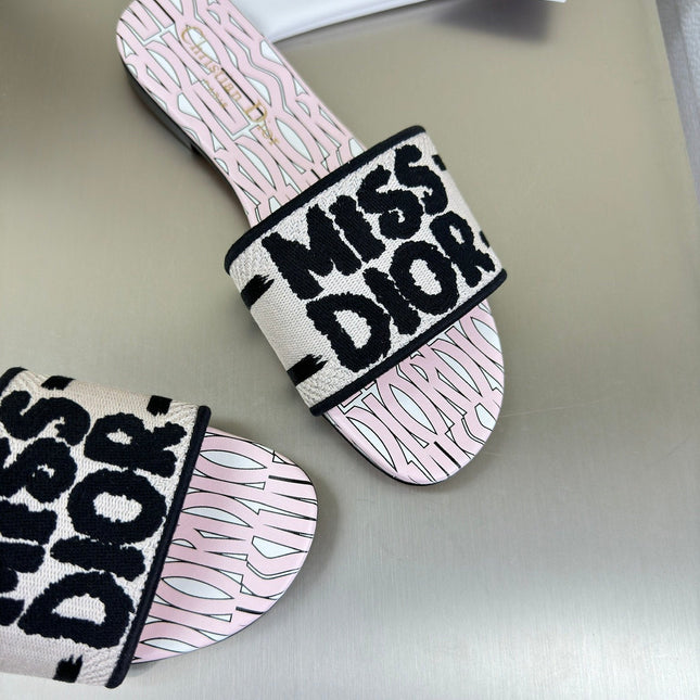 DWAY SLIDE EMBROIDERED COTTON AND LIGHT PINK MISS DIOR ALLOVER MOTIF