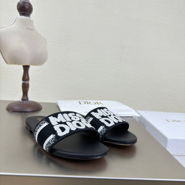 DWAY SLIDE EMBROIDERED COTTON AND BLACK MISS DIOR ALLOVER MOTIF