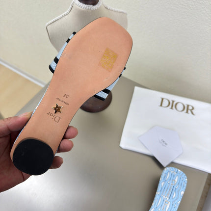 DWAY HEELED SLIDE EMBROIDERED COTTON AND LIGHT PINK MISS DIOR ALLOVER MOTIF 35 MM