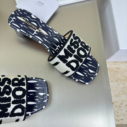 DWAY HEELED SLIDE EMBROIDERED COTTON AND NAVY BLUE MISS DIOR ALLOVER MOTIF 35 MM
