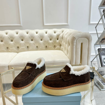 SUEDE LOAFER CHOCOLATE WITH SHEARLING LINING