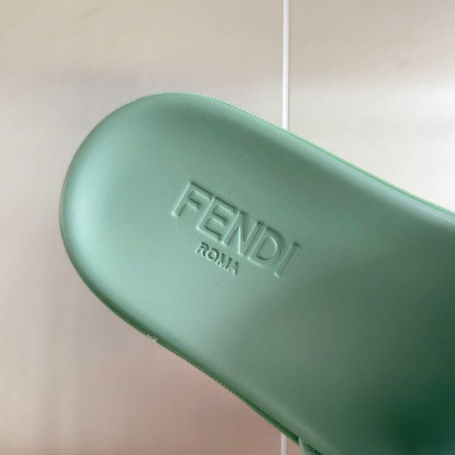 FENDI ROMA SLIDE IN SEAFOAM GREEN GRAINED CALFSKIN WITH RED LOGO