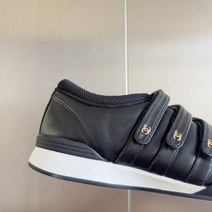 CC MARY JANE SNEAKER IN BLACK LAMBSKIN
