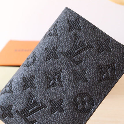LV 25S PASSPORT HOLDER 14 IN BLACK EMBOSSED MONOGRAM SHADOW CALFSKIN