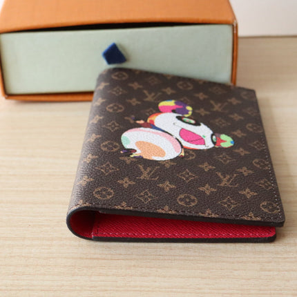 DOLL PASSPORT WALLET IN CHOCOLATE BROWN MONOGRAM CALFSKIN