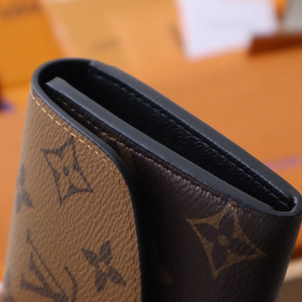 EMILIE WALLET 19 IN CHOCOLATE BROWN MONOGRAM CALFSKIN