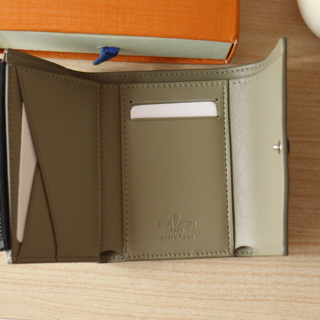 IRIS WALLET IN KHAKI BROWN EMBOSSED CALFSKIN