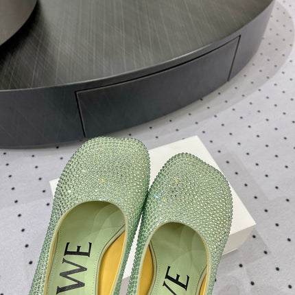 Loew pump 100 in suede and allover rhinestones pastel green