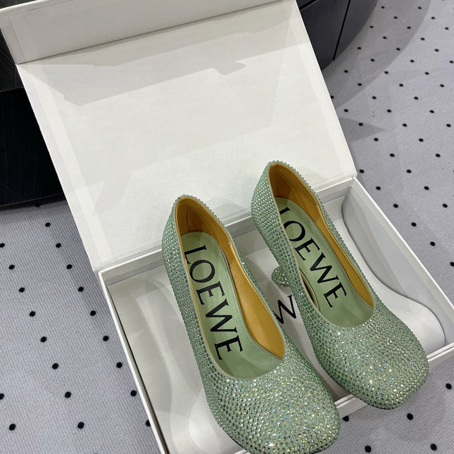 Loew pump 100 in suede and allover rhinestones pastel green