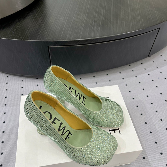 Loew pump 100 in suede and allover rhinestones pastel green