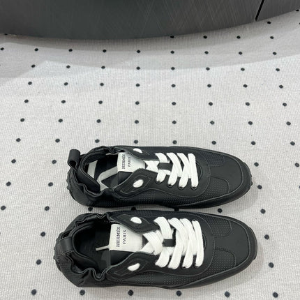 TRAIL SNEAKER IN BLACK CALFSKIN