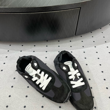 TRAIL SNEAKER IN BLACK SUEDE